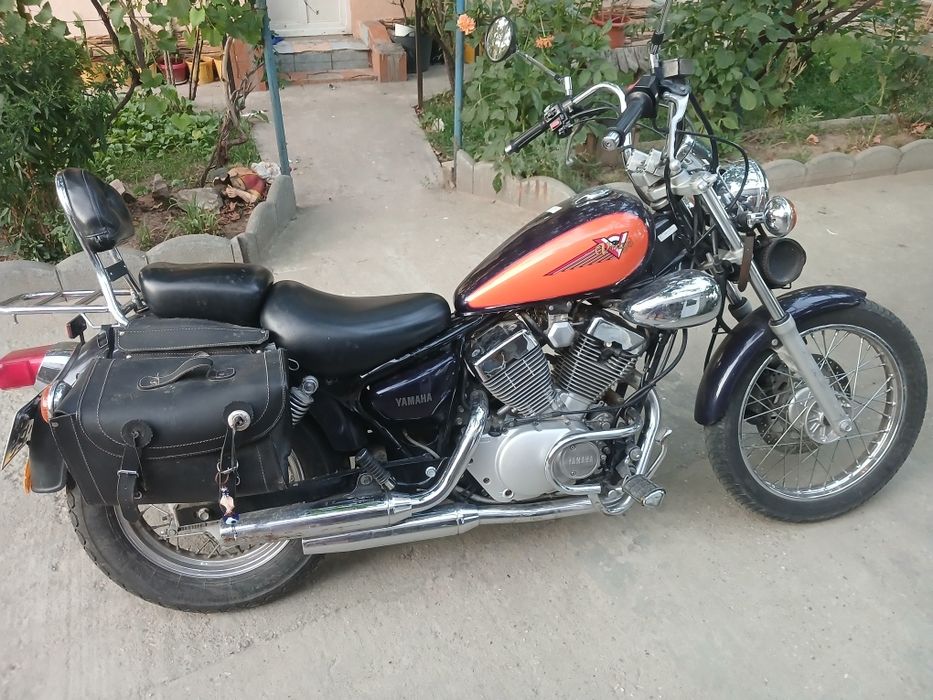 Vând YAMAHA 125,