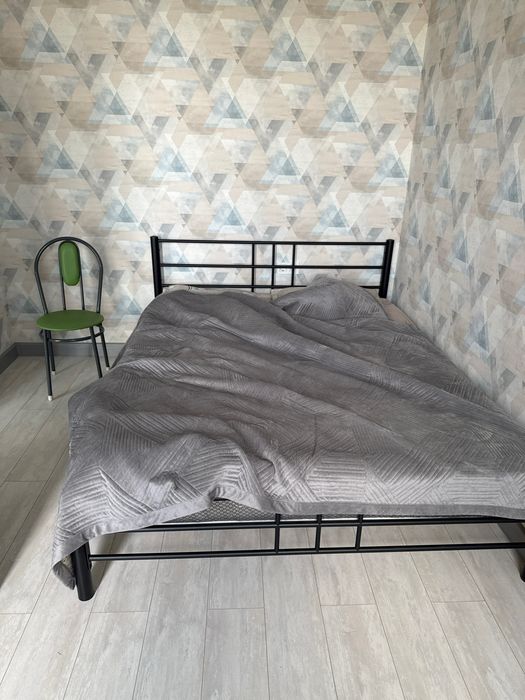 Матрас отдам бесплатно