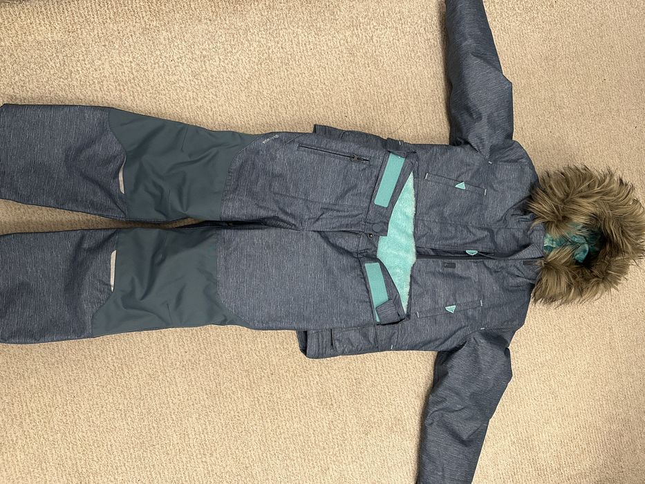 Costum ski Decathlon 4-5 ani