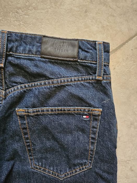 Дънки Tommy Hilfigler