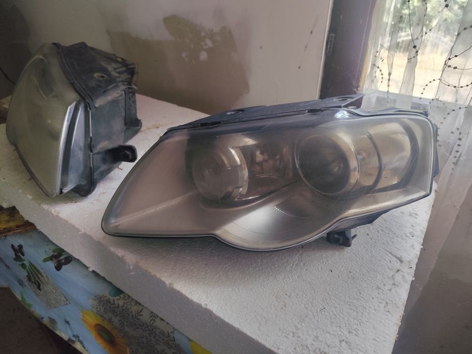 Faruri passat b6 cu xenon