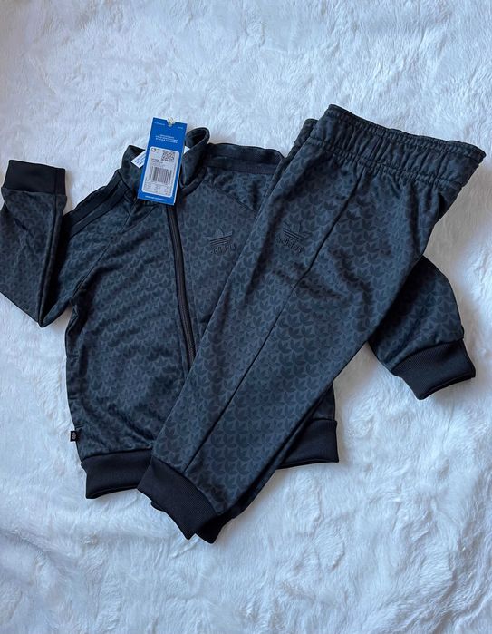 Оригинален Детски комплект Adidas
