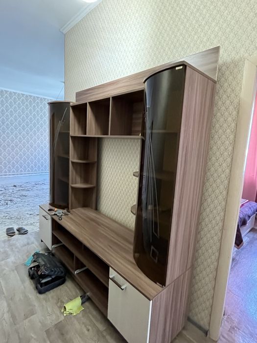 Стенный гарнитур в гостинную