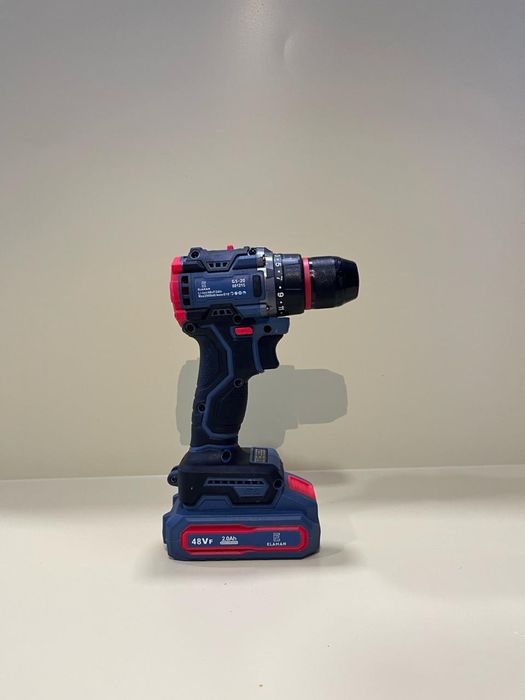 Шуруповерт Еламан