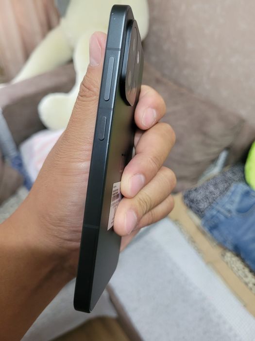 Продам one plus 13s 12/512 gb