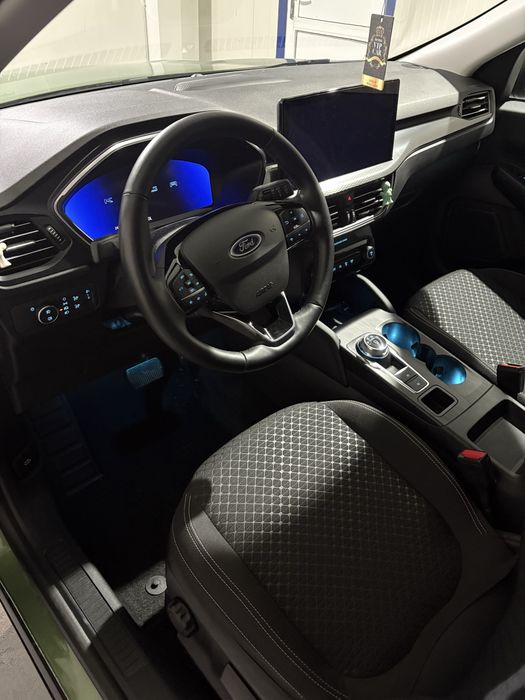 Ford Kuga 1.5 Benzina
