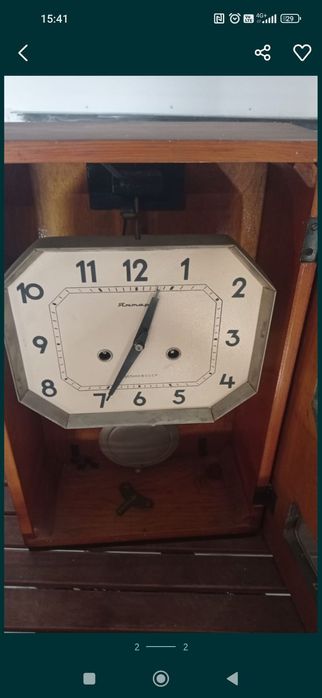 Vand ceas de perete ,Pendula Yantar mecanic, .