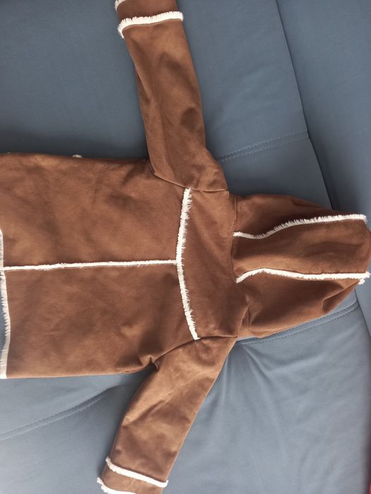 Лёгкая пальто-дубленка детская