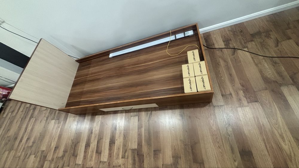 Ағаш кровать б/у