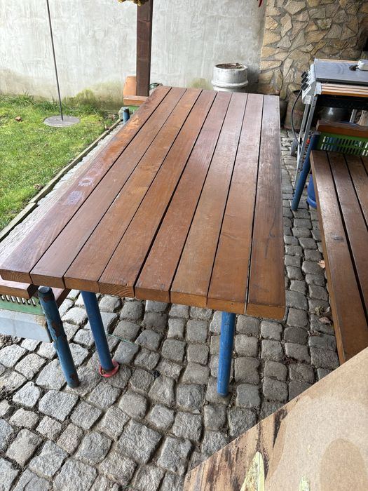 Масивни маси и пейки, разглобяеми