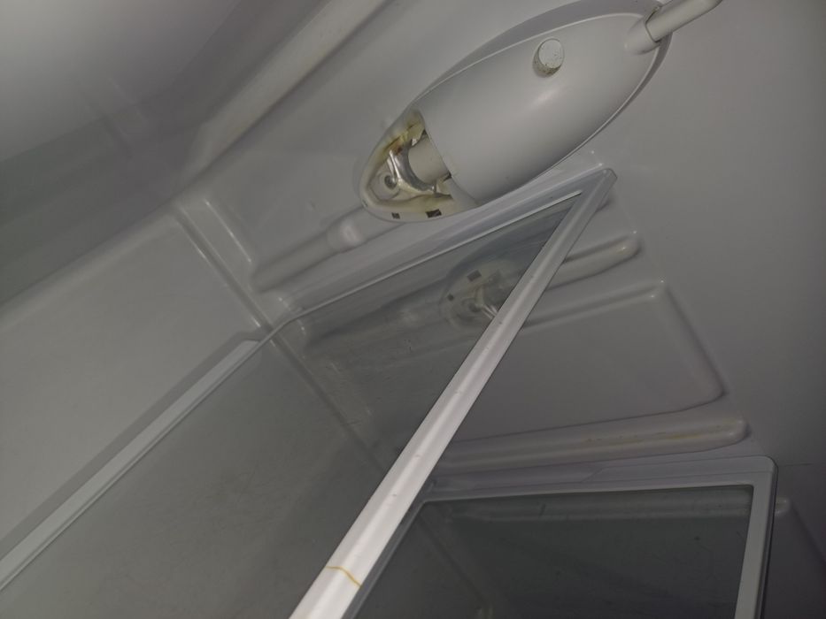 Холодильник Indezit