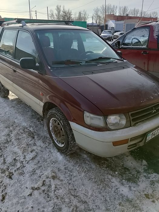 Продам mitsubishi space wagon