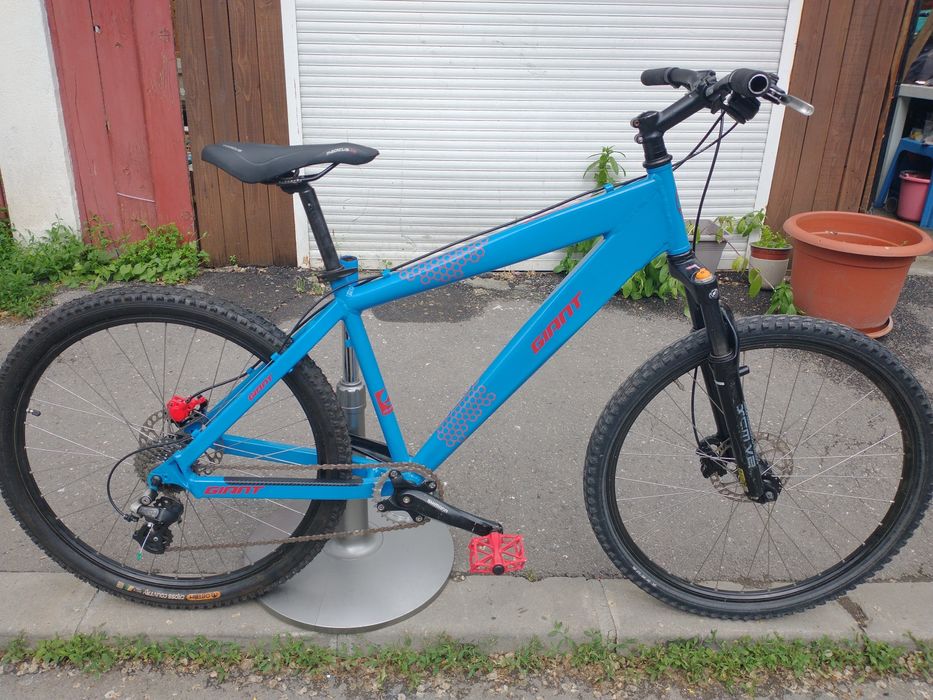Bicicleta MTB Giant si Carrera Fury (furca RockShox Tora, SRAM X-7, cadru L, M