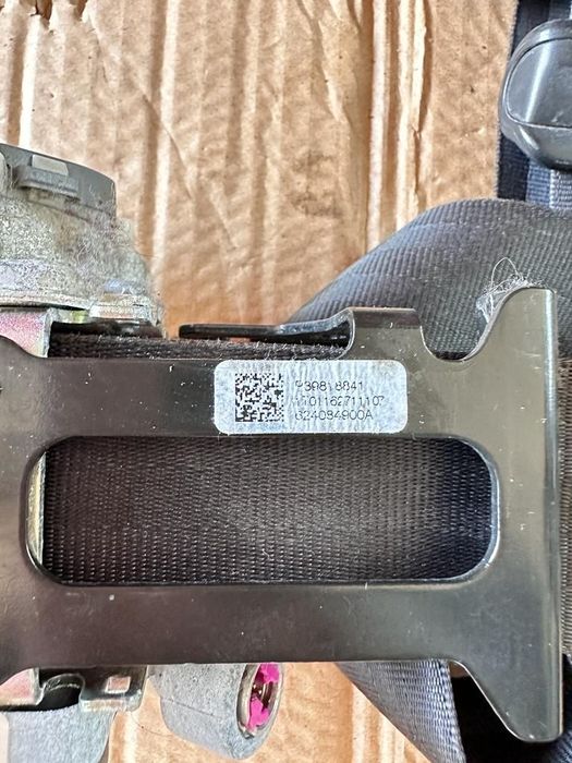 Centura stanga fata Volvo V60 S60 39818841, 39800481