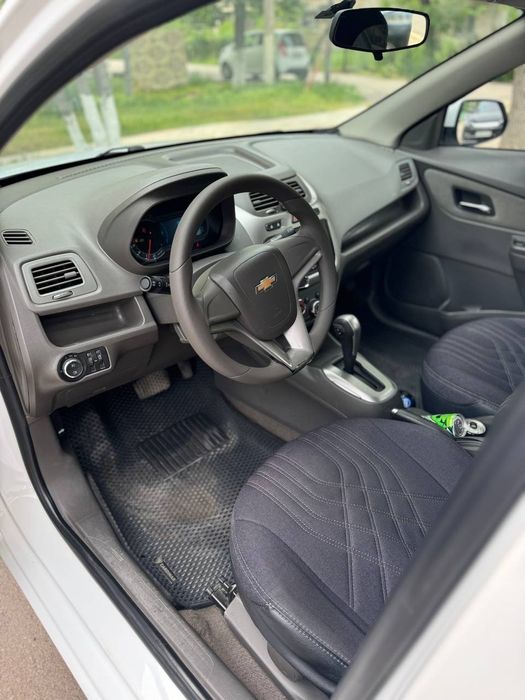 Chevrolet Cobalt 2021 — 4