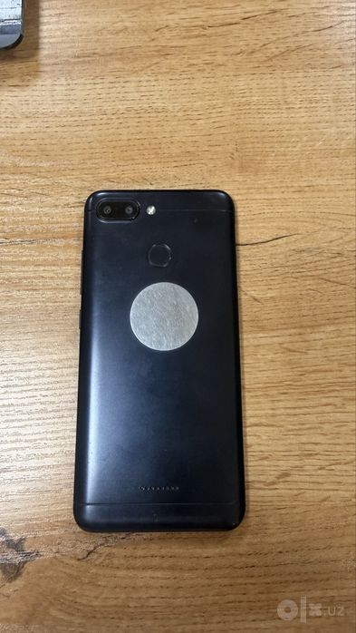 Redmi sotiladi xolati yaxshi xamma narsasi ishlidi