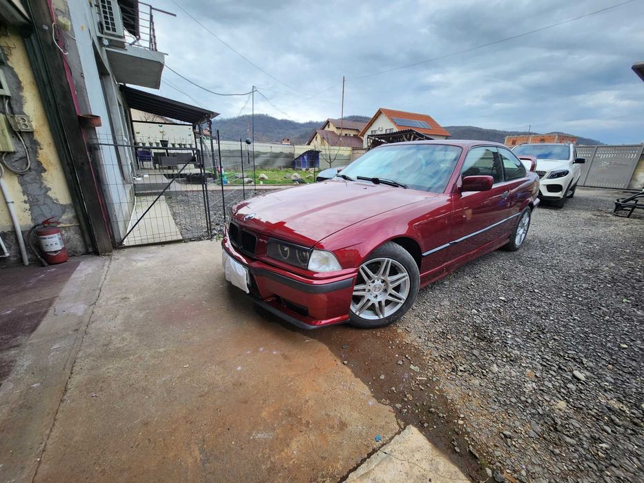 BMW 3 Series 1994 — imagine 2