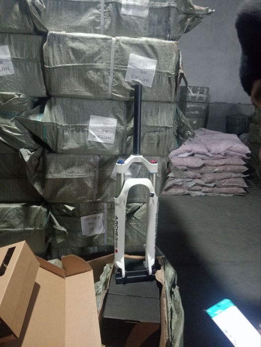 Вилка для велосипеда air воздушная алюминиевая