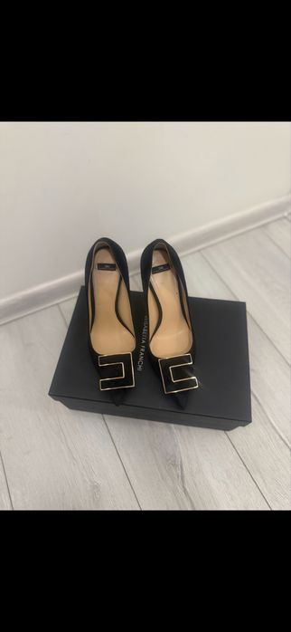 Токчета Elisabetta franchi