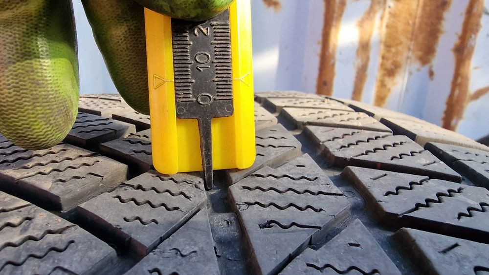 Anvelope 275/45R21 marca Continental, DOT 2021,M+S