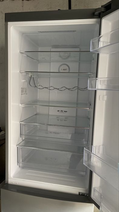 Холодильник Haier
