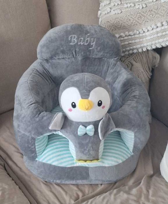 Бебешки фотьойл Пингвинче за сядане, с опора. Без следи от употреба.