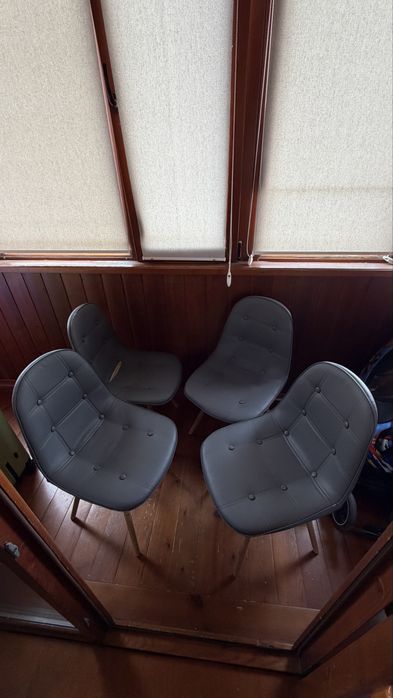 Стулья кухонные 4 шт