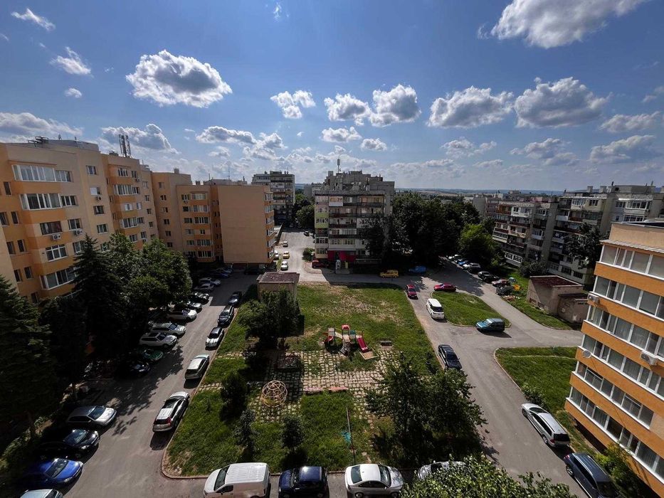 Продава се Двустаен апартамент в Разград, Орел - 63 кв.м за 1134 €/кв.м - Снимка #16