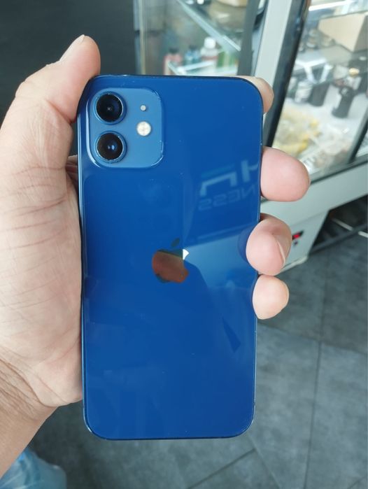 Продам Iphone 12 и Apple wath 3