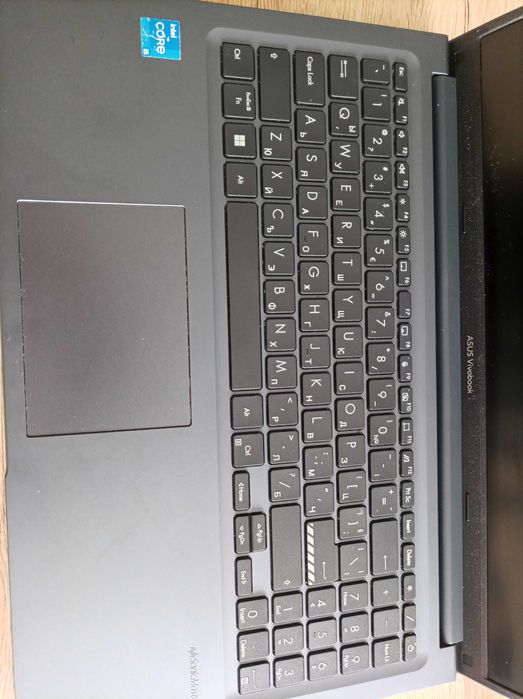 Asus X1502Z, I5- 1235U-16Gb ram, 512ssd,Windows 11 pro