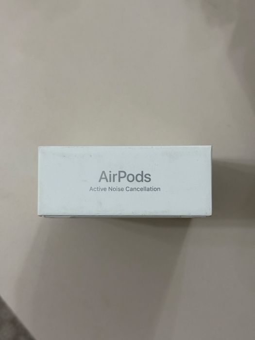 Airpods 4 anc original