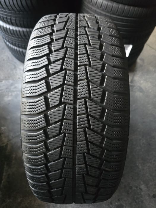 Viking 235/45 R18 98V MS iarnă