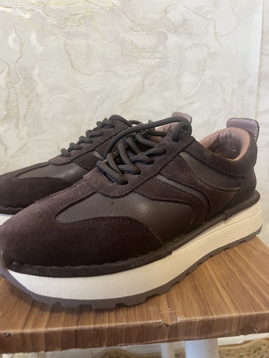 Продам кросовки 37 размер