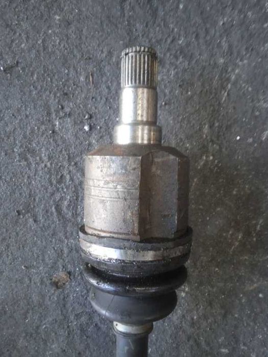 ШРУС (Привод в сборе) на Hyundai Santa Fe (SM) 1-поколение