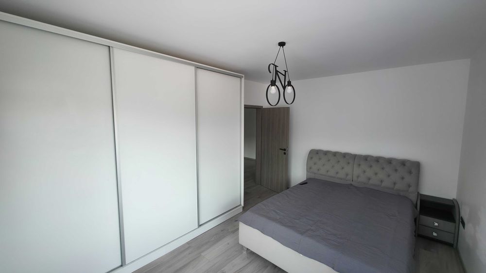 Apartament 2 camere de inchiriat Floresti, str.Florilor 178,cu parcare