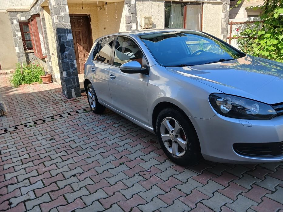 VOLKSWAGEN Golf 2010 — imagine 3