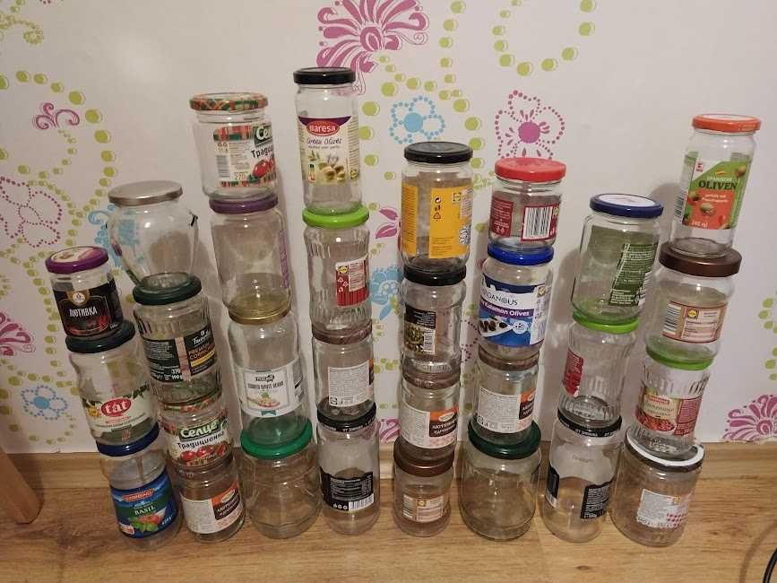 20 стъклени буркани