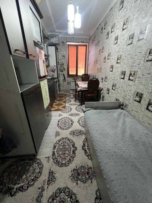 Buxoro shahrida 1xonali kvartira sotiladi