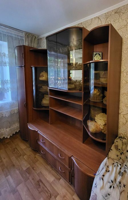 Горка для сервиза