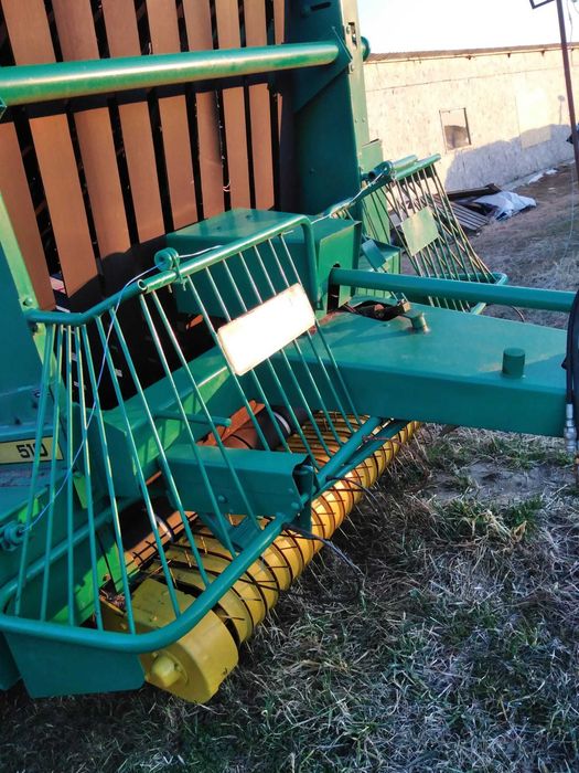 balotieră rotundă John deere 510