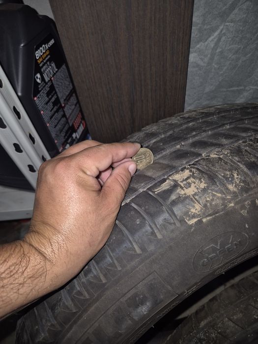 Vand 3 anvelope michelin  120 lei toate 3 buc