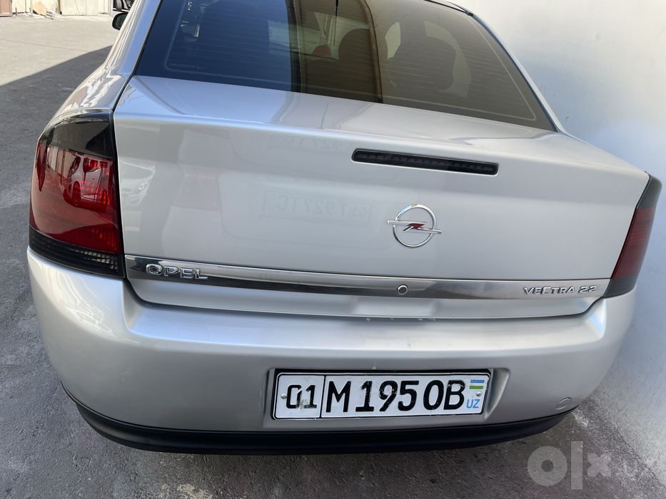 Opel vectra 2.2 sotiladi