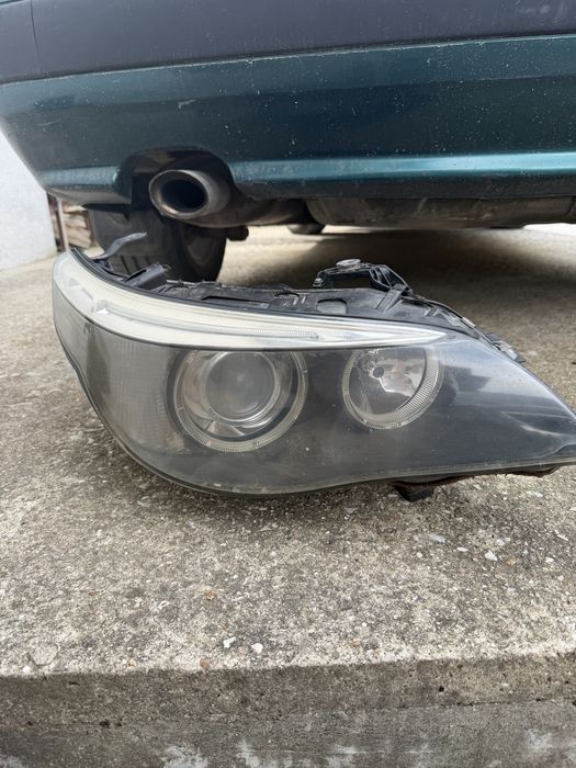 Десен завиващ фар за BMW E60/61