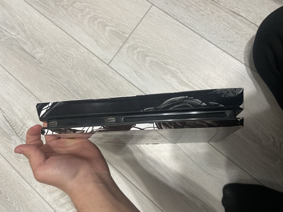 Плейстейшн 4