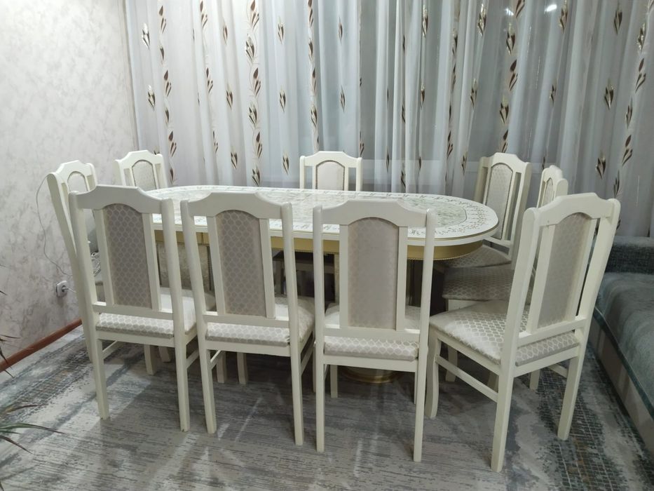 Продам стол со стульями