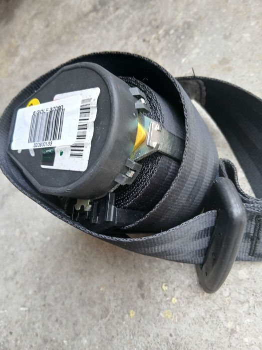 Преден десен предпазен колан Volkswagen Golf VI