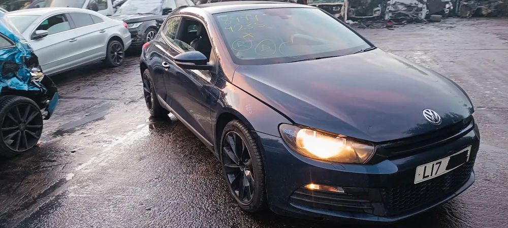 Dezmembrari / Dezmembrez Volkswagen Scirocco (137) Coupe 1.4 TSI CAXA cutie viteze manuala cod culoare LH5X