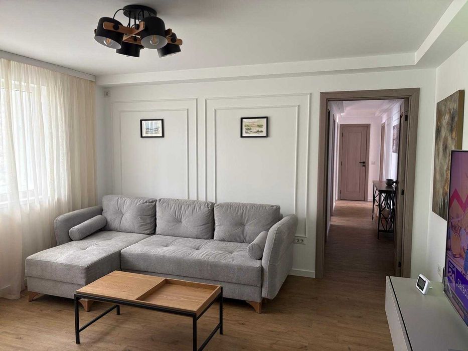 Ofer spre inchiriere apartament 4 camere modern, complet renovat, încălzire în pardoseală – zona Mărășești, Suceava