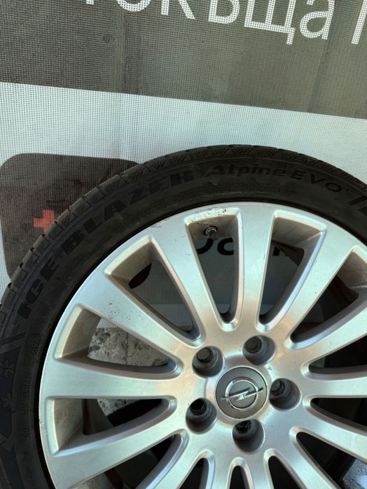 Джанти opel insignia 235/45/18 (dot 22)