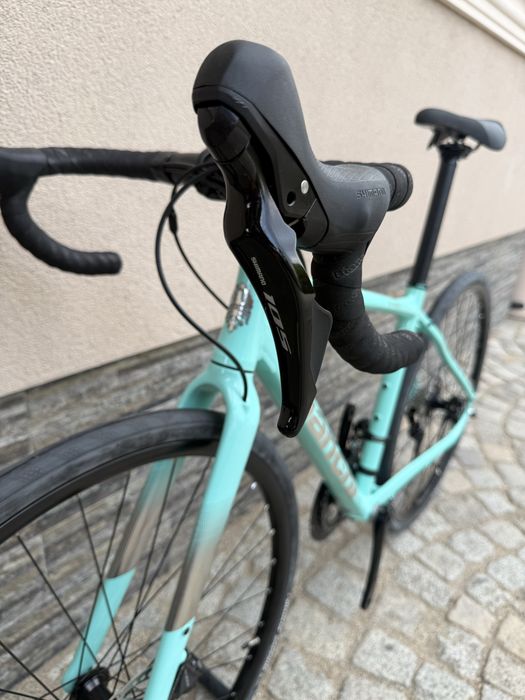 Чисто нов!Шосеен велосипед Bianchi Via Nirone 7 размер: 28/47см